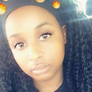 Meet your Posher, Kyla